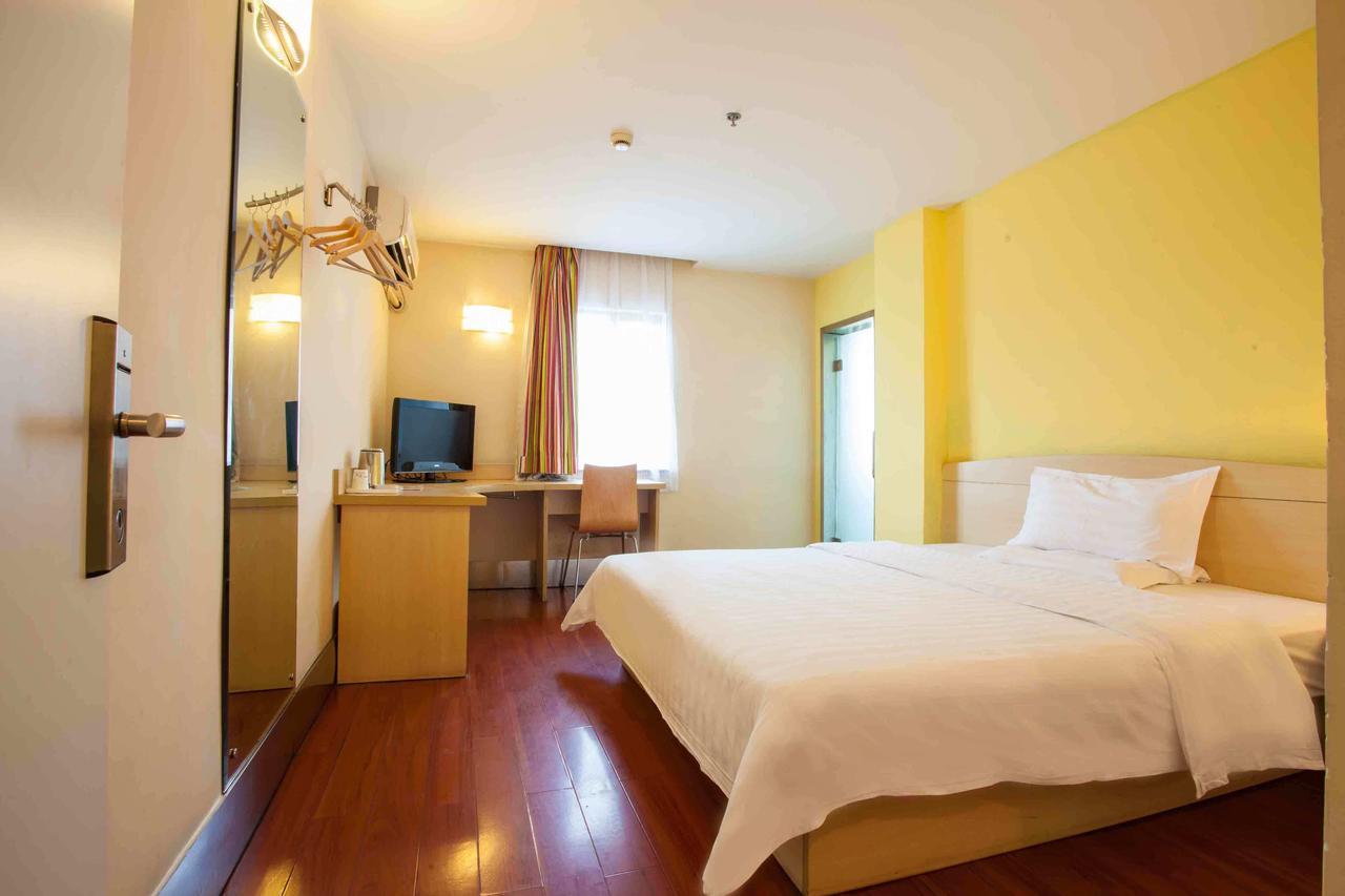 7Days Inn Guangzhou Southern Hospital Medical College Station מראה חיצוני תמונה