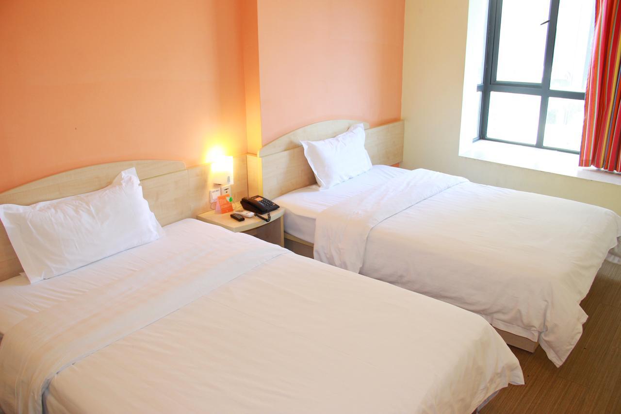 7Days Inn Guangzhou Southern Hospital Medical College Station מראה חיצוני תמונה